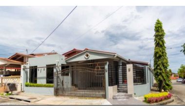 VENDO CASA EN LA CHORRERA PUERTO CAIMITO VISTA MAR 3R
