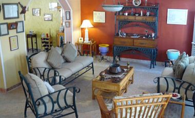 House with Guest House in Coronado