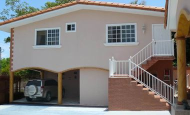 House with Guest House in Coronado