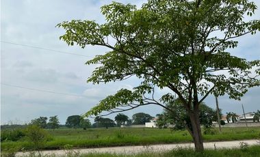 Terreno en venta, ideal para desarrollo de vivienda, al lado de Country San Marcos