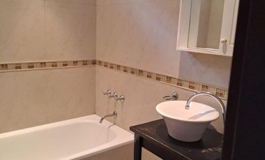 ALDO BONZI-VENTA-CASA MULTIFAMILIAR