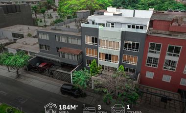 Duplex 184  m2 remodelado en Calle Olaechea cerca a Av. Benavides con Av. La Merced en Miraflores