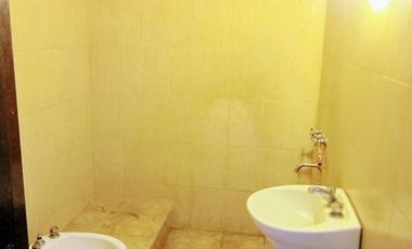 Casa con Departamento en venta en Barrio Luna