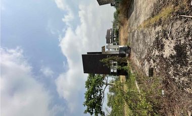 Terreno Industrial ideal para Empresas, Bodegas o Patio de maniobras