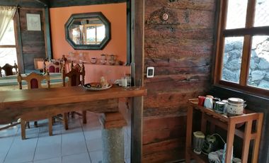 Cabaña campestre en privada arbolada