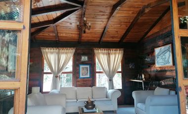 Cabaña campestre en privada arbolada