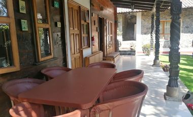 Cabaña campestre en privada arbolada