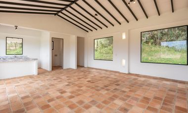 casa en arriendo en vereda gabriel. Cod A28489