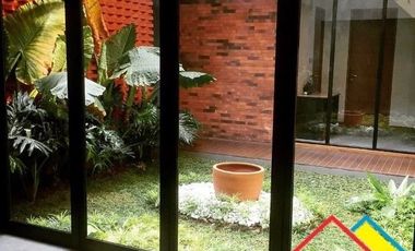 Rumah Dijual Di Cipete, Jakarta Selatan. Dekat Pangeran Antasari, Fully Furnished