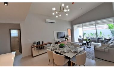 Casa Dúplex de un Nivel en Bosques del Pacífico, Panamá Pacífico