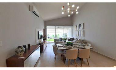 Casa Dúplex de un Nivel en Bosques del Pacífico, Panamá Pacífico