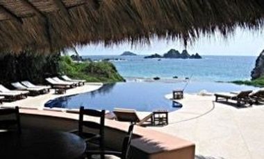 RESIDENCIA EN VENTA EN IXTAPA