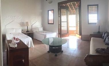 RESIDENCIA EN VENTA EN IXTAPA