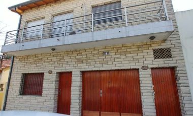 Casa para 2 Familias en venta en Monte Chingolo