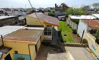 Casa para 2 Familias en venta en Monte Chingolo