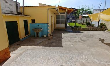 Casa para 2 Familias en venta en Monte Chingolo
