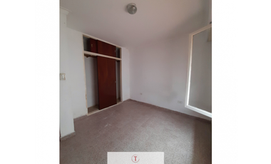 PH DE TRES AMBIENTES INTERNO CON PATIO
