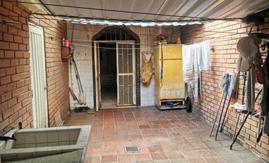 casa en arriendo en caobos. Cod A1846