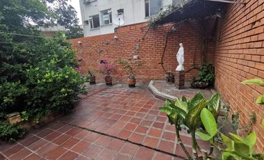 casa en arriendo en caobos. Cod A1846