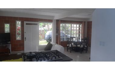 VENTA DE CASA CAMPESTRE EN PAVAS ID 663