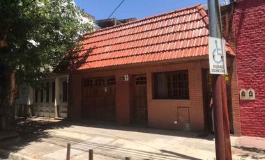 Casa en venta en Lanus Oeste