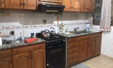 Casa en venta en Lanus Oeste