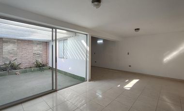 casa en venta en la playa. Cod V28794