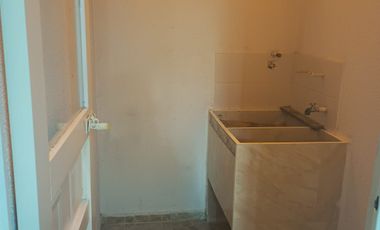 VENTA CASA 2 PISOS / LA FACHADA