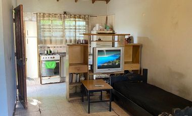 LATORRE PROP. VENDE CHALET 2 AMB CON PARQUE - HERMOSO ENTORNO CERCA DEL MAR