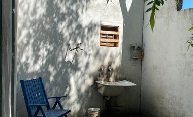 LATORRE PROP. VENDE CHALET 2 AMB CON PARQUE - HERMOSO ENTORNO CERCA DEL MAR