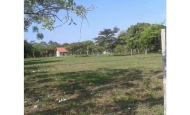 SE VENDE LOTE EN RIO HATO DE 705 METROS