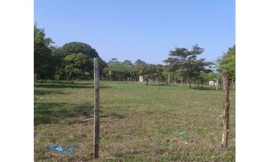 SE VENDE LOTE EN RIO HATO DE 705 METROS