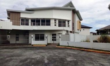 2 Storey house for sale inside an exclusive Subdivision in H