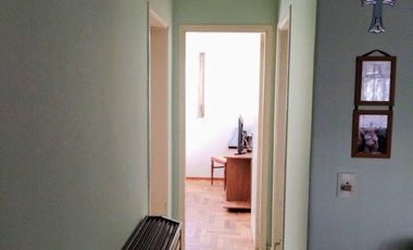 LATORRE PROP. VENDE DOS VIVIENDAS EN BLOCK CON PATIO Y GARAGE