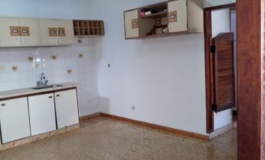 LATORRE PROP. VENDE DOS VIVIENDAS EN BLOCK CON PATIO Y GARAGE