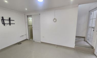 casa en arriendo en ciudadela 20 de julio. Cod A107312