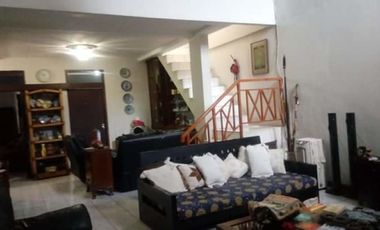 Hitung tanah saja !!! Rumah di Siliwangi dekat Dipatiukur, Cihampelas, Dago Bandung