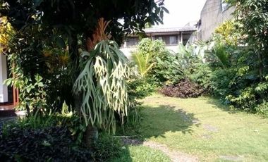 Hitung tanah saja !!! Rumah di Siliwangi dekat Dipatiukur, Cihampelas, Dago Bandung