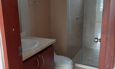 apartamento en arriendo/venta en edf reina sofia. Cod A2237