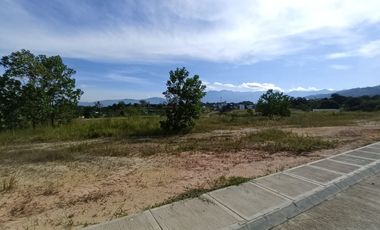 Venta de Lote en Ruitoque Bajo-Condominio Valles de España, 686.4 m². Cod V10686