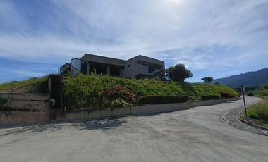 Venta de Lote en Ruitoque Bajo-Condominio Valles de España, 686.4 m². Cod V10686