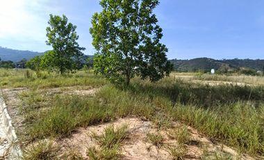 Venta de Lote en Ruitoque Bajo-Condominio Valles de España, 686.4 m². Cod V10686