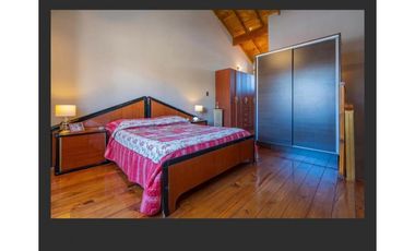 Chalet 3 amb (Padre Dutto 100)