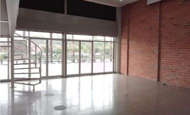 Local en arriendo en Guayabal