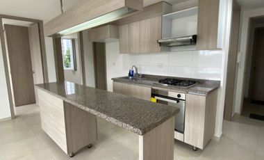 apartamento en arriendo en la 200. Cod A124463