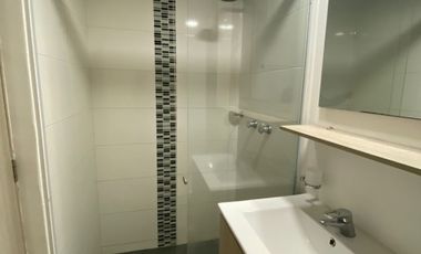 apartamento en arriendo en la 200. Cod A124463