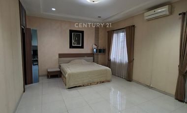 Rumah 2 Lantai Di Batununggal Full Furnished Baru Renovasi