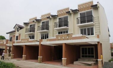 Spacious 3BRs 3-Storeys Townhouses in BF Homes Paranaque