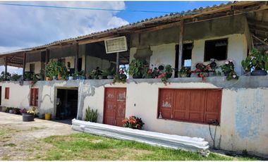 SE VENDE FINCA VIA  ALTAGRACIA VISTA QUE ENAMORA