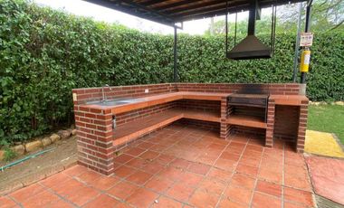 apartamento en venta en trapiches. Cod V1627
